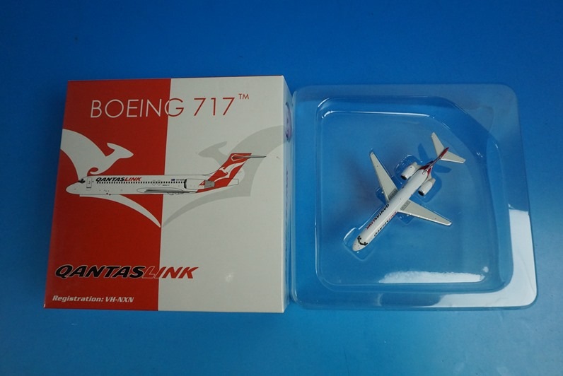 1/400 B717-231 ���󥿥���� VH-NXN [10591] �ե��˥å���/���