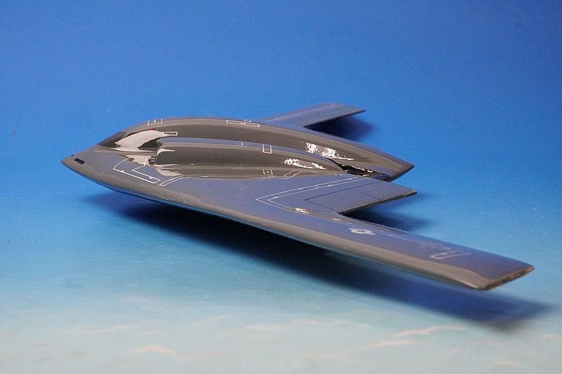 全長約21cm 全幅約52cm B-2 スピリットボンバー アメリカ