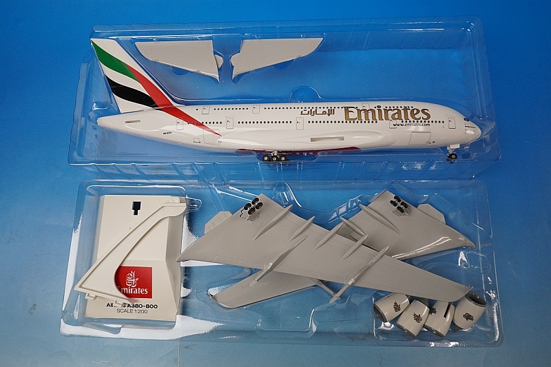 エミレーツ Airbus A380-800 1/200 組み立て式モデル Gemini Jets 1/200 (ダイキャスト製) A380-800 エミレーツ航空