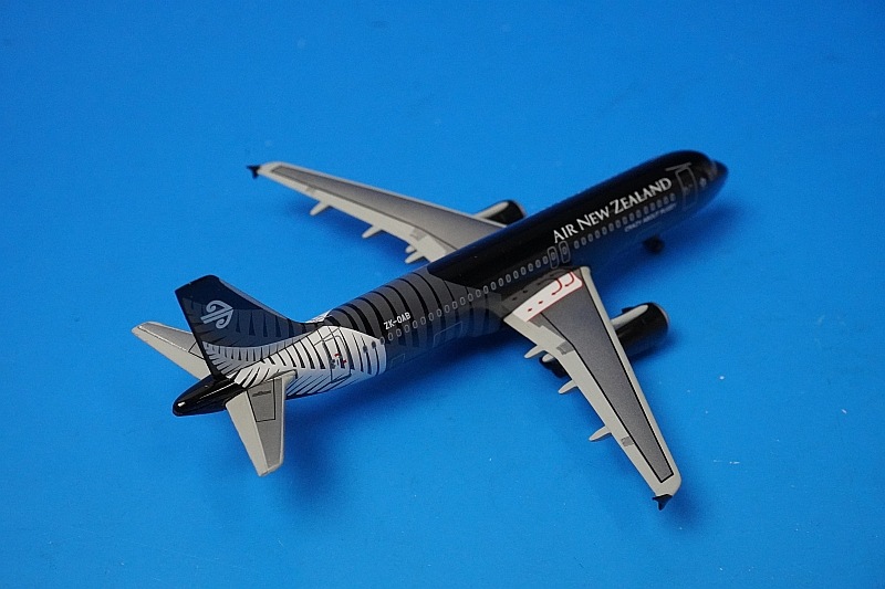 1/400 A320-200 ˥塼 ֥å ZK-OAB 56328 ɥ饴/