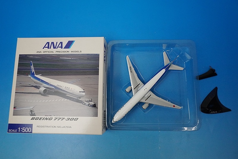 高価値セリー JA753A B777-300 全日空 ANA Phoenix | Amazon 1