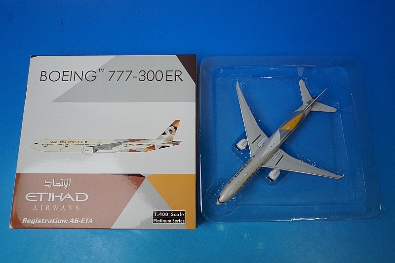 エディハド航空 記念品セット【非売品】 Amazon | JC Wings 1:400 エティハド航空 B787-10 A6-BMI XX4904