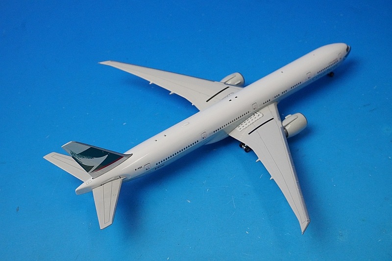 キャセイパシフィック航空A340-300 飛行機模型 1/200 キャセイパシフィック航空公式モデル A340-300
