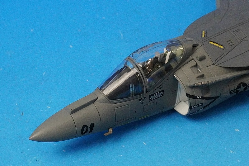 1/72 AV-8B+ ����ꥫ��ʼ�� ��214��ʼ���������� �֥�å������� ���ե��˥����� WE01/#165421 [HA2629] �ۥӡ��ޥ�����/���