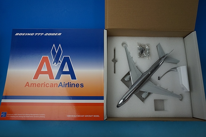 1/200 B777-200ER AA アメリカン N793AN ［LH2174］ JCウイングス/中古