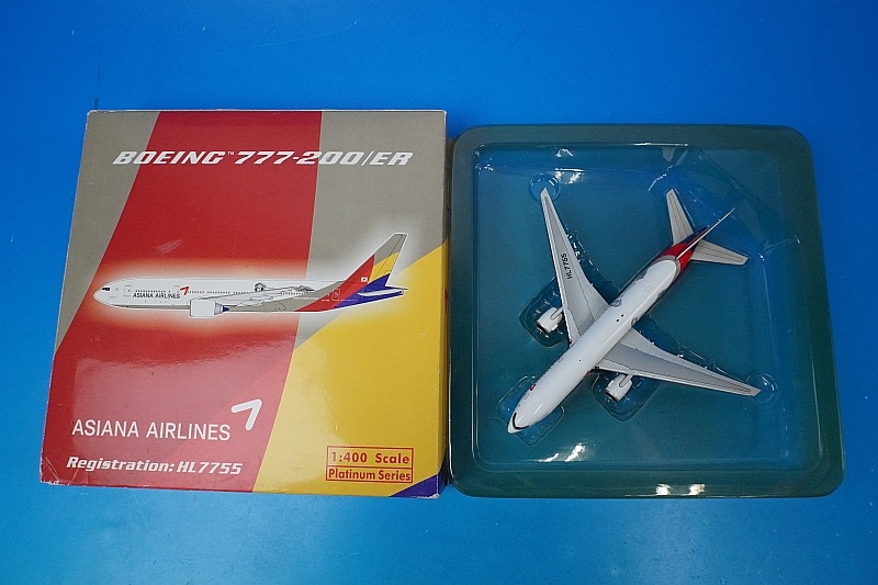 1/400 B777-200/ER アシアナ パリ線開設記念 HI SEOUL HL7755