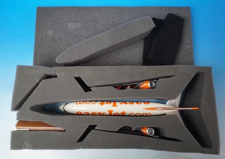 1/100 B737-700 easyJet/�������������å� ���쥸����Ϳ�ʤ� ��Ȣ���� �ѥå��ߥ�/���