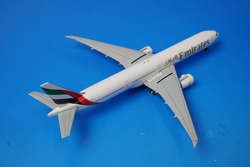 1/400 B777-300ER ���ߥ졼�� A6-ECK ��GJUAE1351] �����ߥ�/���