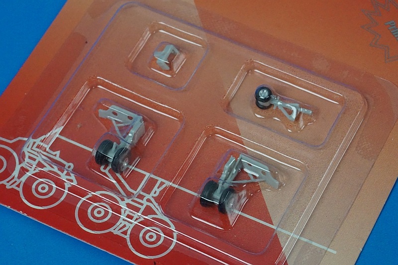 1/200 ランディングギアセット A320/A321用 ギア軸ホワイト系 ゴム製