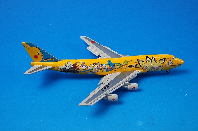 1/400 B747-400 ANA ポケモン ピカチュウジャンボ フラップ