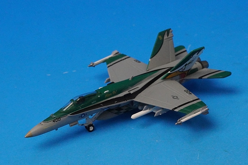ホーガン F/A-18C #400 VFA-195 ダムバスターズ 1/200 ホーガン F/A-18C #400 VFA-195 ダムバスターズ 1/200 1/200 F/A-18C