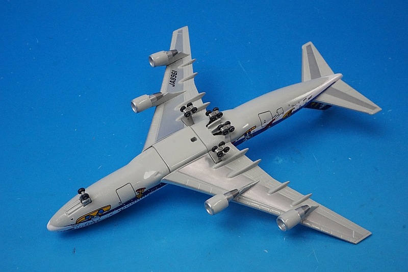 不明 1/500 ANA B747SR ANAスヌーピージェット JA8139 1/200 B747SR-81 ANA スヌーピージェット JA8139 ［XX2865］ JC