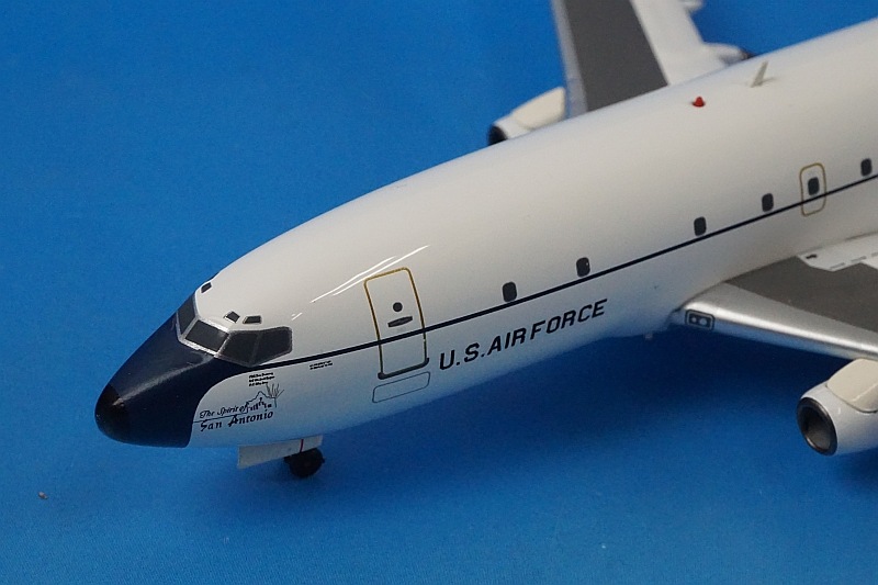 1/200 B737-200 (T-43A)  ����ꥫ���� SPIRIT OF SAN ANTONIO ��AF73-1153 ��IF732021�� ����ե饤��/���