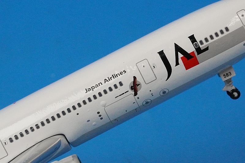 1/400 MD-11 JAL Jバード イヌワシ JA8583 ［10074