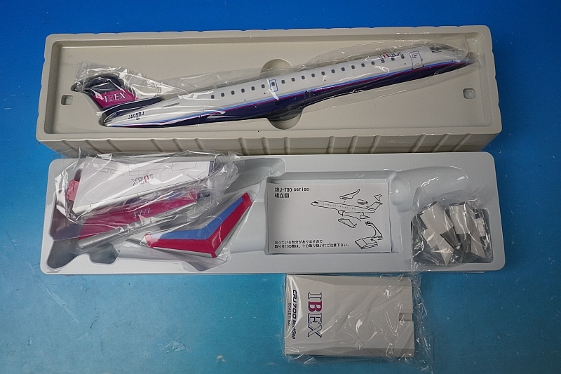 Ever Rise 1/100 CRJ700 IBEXエアラインズ JA05RJ 1/100 CRJ-700 IBEX アイベックスエア JA05RJ ［FW700］ エバーライズ