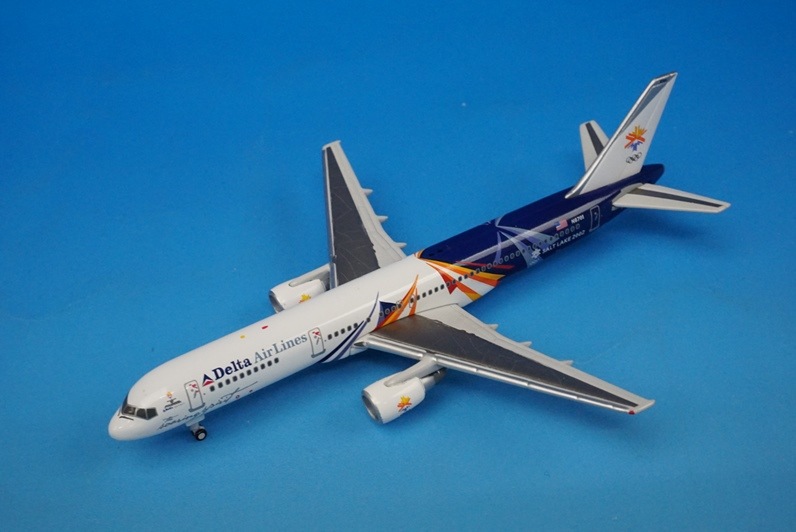 1/400 B757-200 �ǥ륿 ����ȥ쥤��2002 N6701 [GJDAL076�� �����ߥ�/���