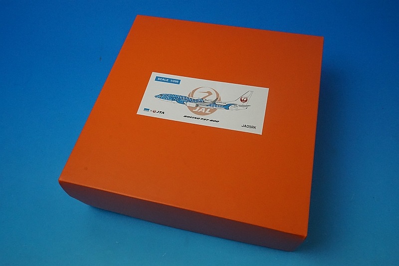 1/200 B737-800 JTA ジンベエジェット JA05RK [EW2738002] JC