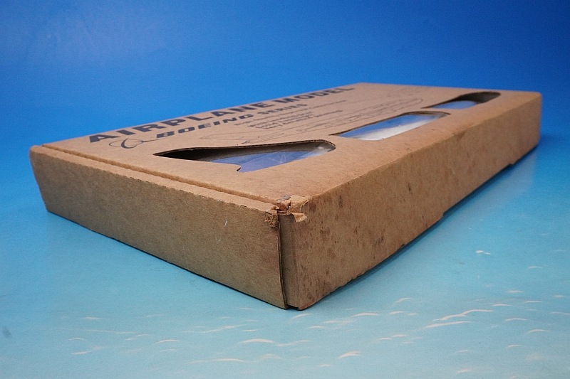 1/100 B737-800 ���㥤�� B-18601 ���С��饤��/���