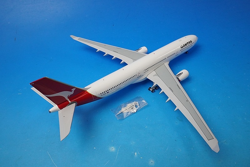 1/200 A330-300 ���󥿥� VH-QPB ��IF333QF1025�� ����ե饤��/���