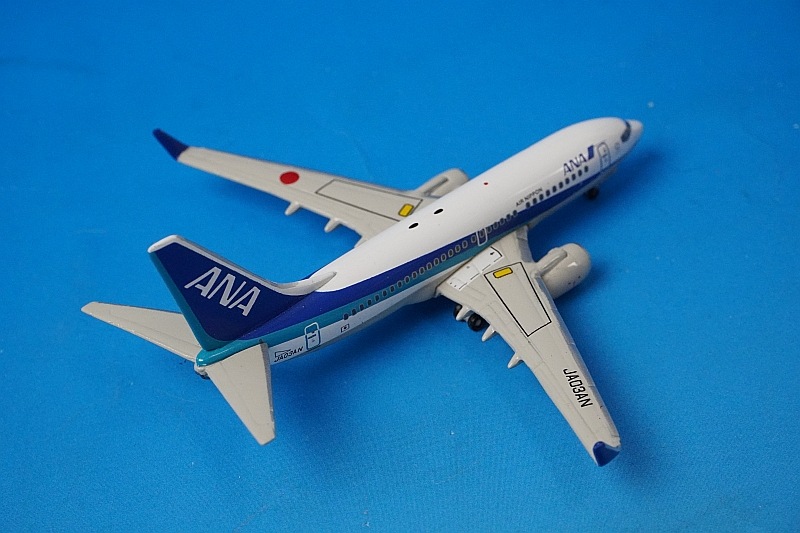 1/400 B737-700 ANA JA03AN [10131] �ե��˥å���/���