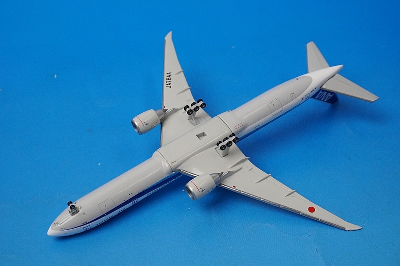 ANA モデルプレーン B777-300ER JA784A（絶版モデル） 1/144 B777-300ER ANA Inspiration of JAPAN ギアなし JA784A [NH14403