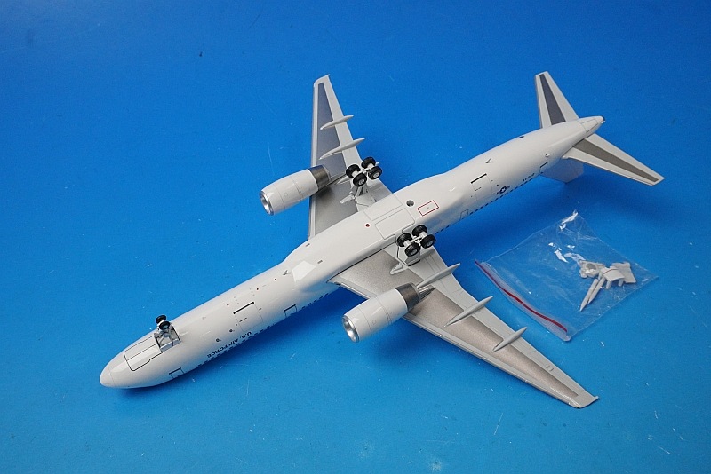 1/200 C-32B (B757-200) ����ꥫ���� 02-5001 ��IFC32USAF02�� ����ե饤��/���