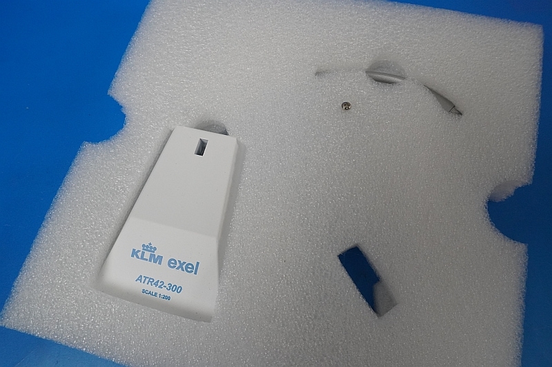 FLIGHT MULTI PANEL(中古品) 1/200 ATR-42-300 KLM オランダexel PH-XLD ［XX20147] JCウイングス