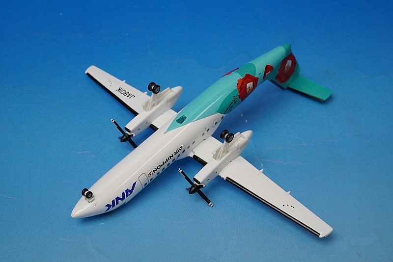 全日空商事 DH28001 DHC8-300 TSUBAKI ツバキ 1/200 DHC8-300 ANK 椿 ツバキ JA801K [DH28001] ANK商事/中古