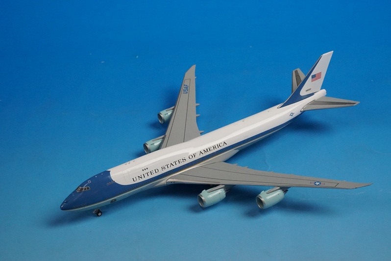 new!! 航空機模型／エアフォースワン／Boeing737 巨大Model 1/400 B747-8i アメリカ空軍 大統領専用機 エアフォースワン