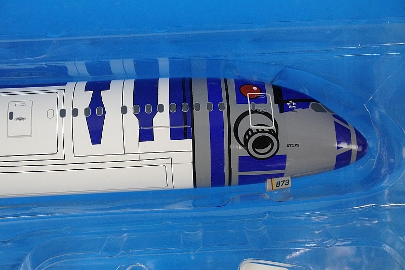 新品未使用 全日空商事 ANA  B787-9 R2-D2 NH20126 1/200 B787-9 ANA ギア無 JA830A [NH20068] 全日空商事/中古