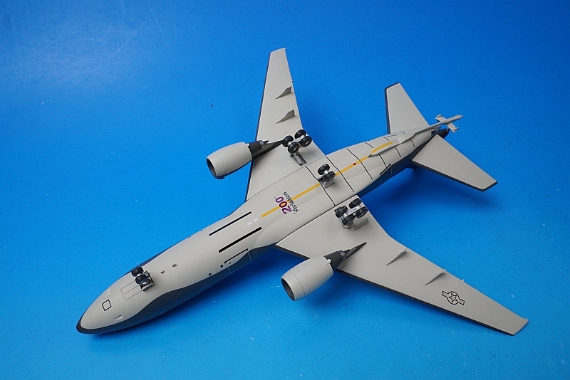 1/200 KC-10 エクステンダー アメリカ空軍 22nd ARW #84-0187