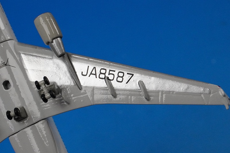 1/400 MD-11 JAL Jバード ノグチゲラ JA8587 ［10075］ フェニックス