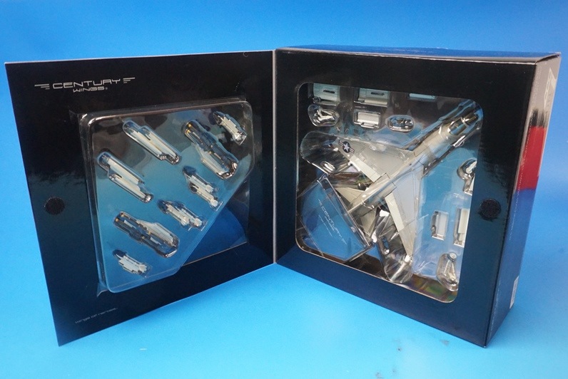 1/72 F-8E ���륻������ ����ꥫ���� VMF(AW)-333 �ե����ƥ��󥰥������å��� DN7 1967 [601482] CENTURY WINGS/���