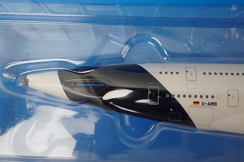 1/200 A380-800 ルフトハンザ ミュンヘン D-AIMB ［LW200DLH002