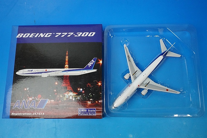 航空機・ヘリコプター ANA B777-300 JA753A (1/400) 航空機・ヘリコプター ANA B777-300 JA753A (1/400) Amazon