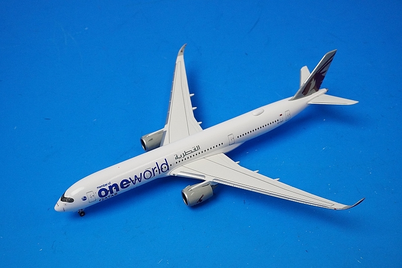 ヘルパ　カタール航空　A350-1000  1/500 A350-1000 Qatar Airways A7-ANA | HLJ.com