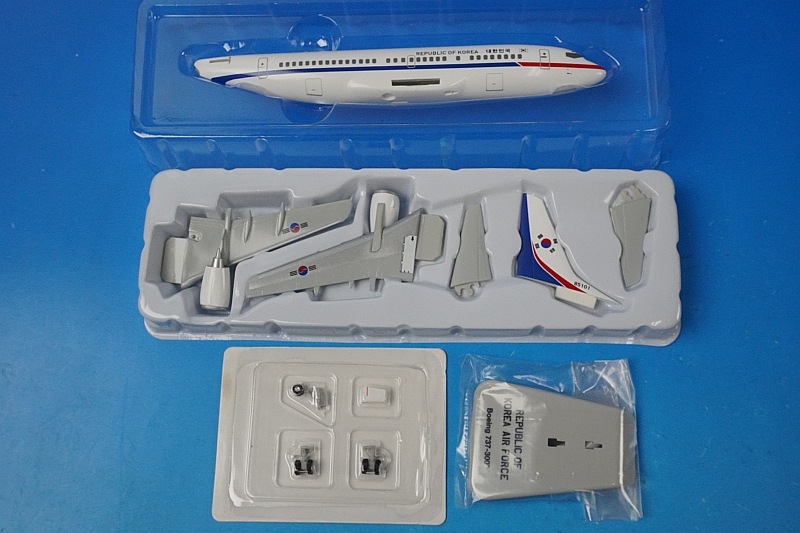 1/200 B737-300 �ڹ���� #85101 ��11441�� �ۡ�����/���