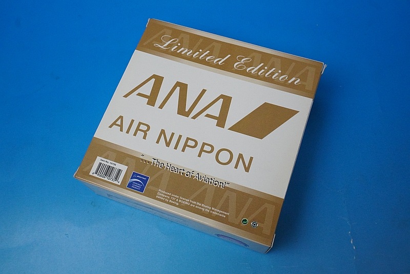 1/400 B737-700 ANA ������ɥ����å� JA02AN [10735] �ե��˥å���/���