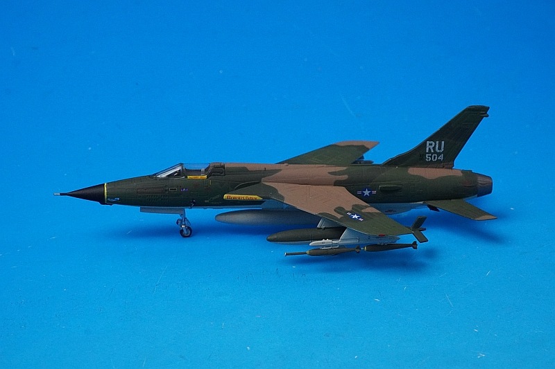 1/144 F-105D ������������� ����ꥫ���� ��355�����Ʈ�Ҷ��� ��357�����Ʈ������ �����꡼���� RU/#60-0504 ��AV440027] ���������˥���/���