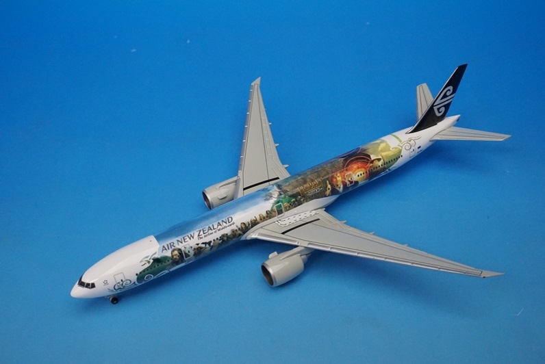 1/500 B777-300ER ニュージーランド ホビット ZK-OKP ［0762NZ］ Sky