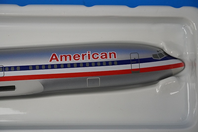 1/200 B737-800 AA ����ꥫ�� ���쥸����Ϳ�ʤ� ��1028�� �ۡ�����/���