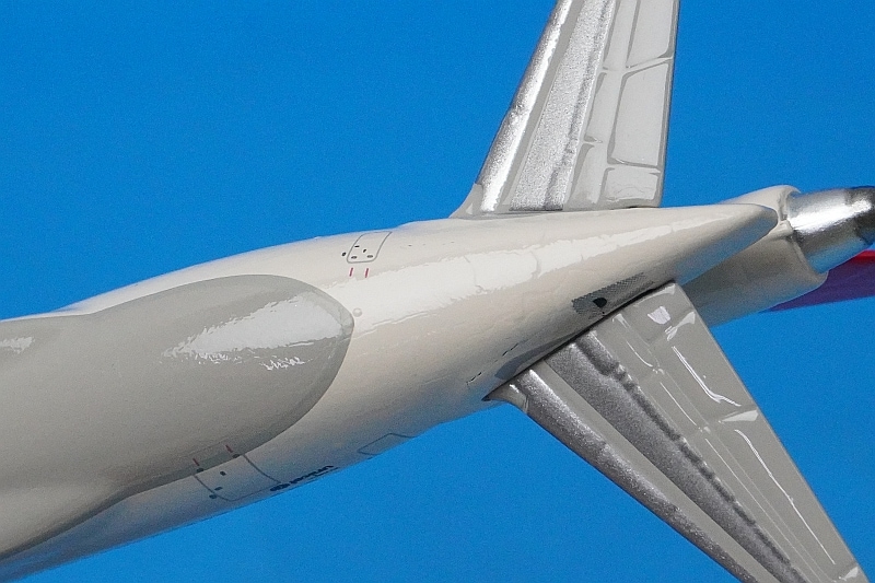 1/400 MD-11 JAL アーク塗装 JA8582 ［10053］ フェニックス/中古