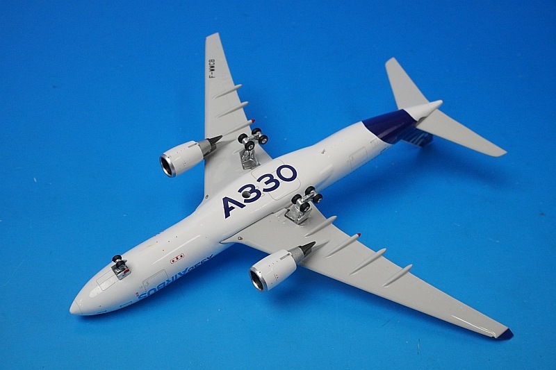 1/400 A330-200 エアバス ハウスカラー More Than 1000 A330
