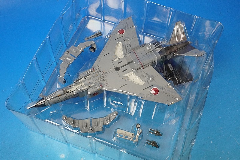 1/72 F-4EJ�� �ե���ȥ�II �Ҷ������� ��302������ ɴΤ���� �������亮 #17-8302 ��AVE72001�� X PLUS �������ץ饹/���