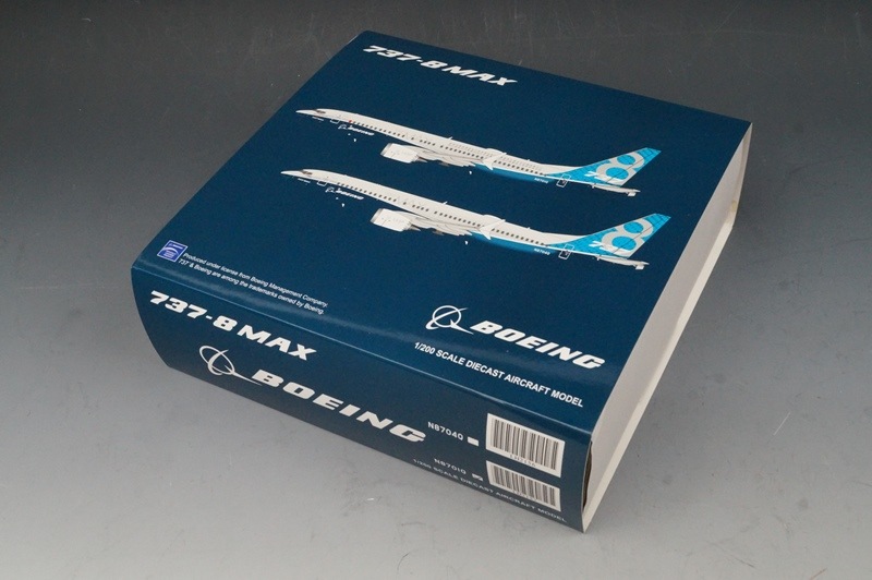 1/200 B737-8 MAX ボーイング社 ハウスカラー N8701Q [LH2157