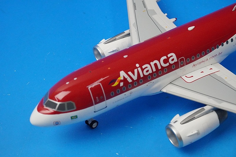 1/200 A318-100 ���ӥ��󥫡��֥饸�� PR-AVH ��IF318AV1124�� ����ե饤��/���
