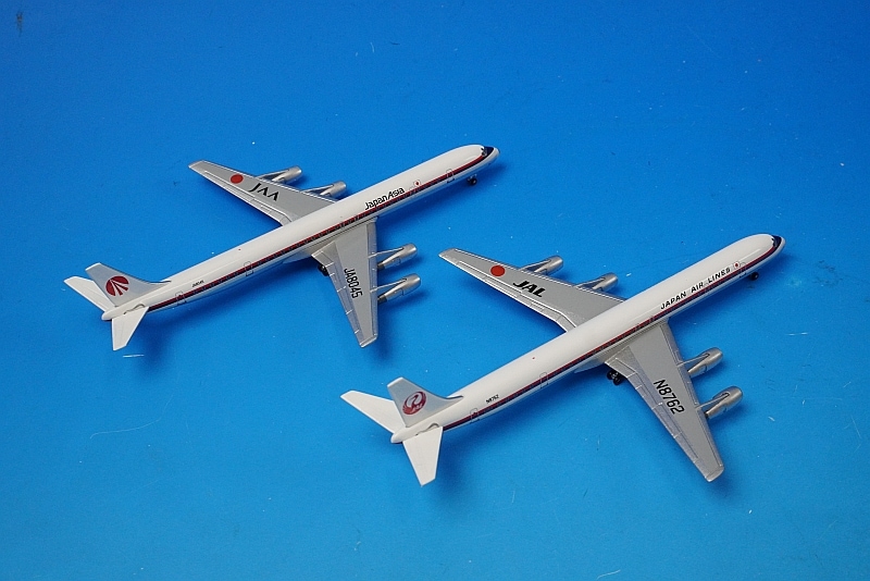 JALUX 1/200 JAL 旧鶴丸塗装　DC-8-61 JALUX 1/200 JAL 旧鶴丸塗装 DC-8-61 - メルカリ