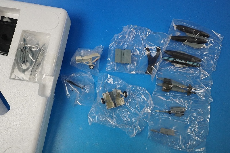 1/72 F/A-18E ����ꥫ���� �ǲ� �ȥåץ��� �ޡ�������å� �б鵡 #165536 ��HA5129�� �ۥӡ��ޥ�����/���