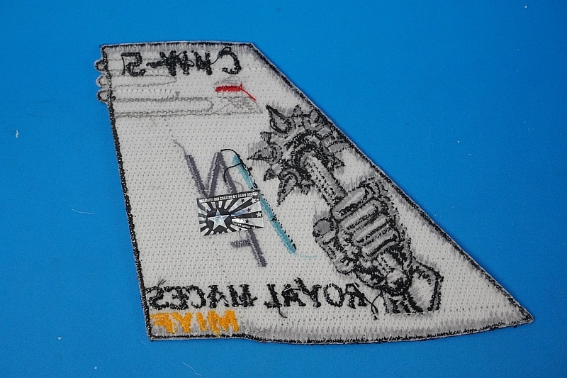 ��åڥ� USN ����ꥫ���� CVW-5 VFA-27 ROYAL MACES/�������ᥤ���� �����ӥ� ��ľ����ѥå� �٥륯���ʤ�/���