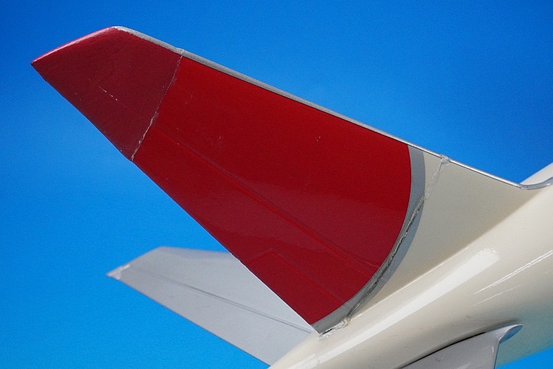 1/100 B777-300 JAL ���������� ���쥸����Ϳ�ʤ� �ѥå��ߥ�/���